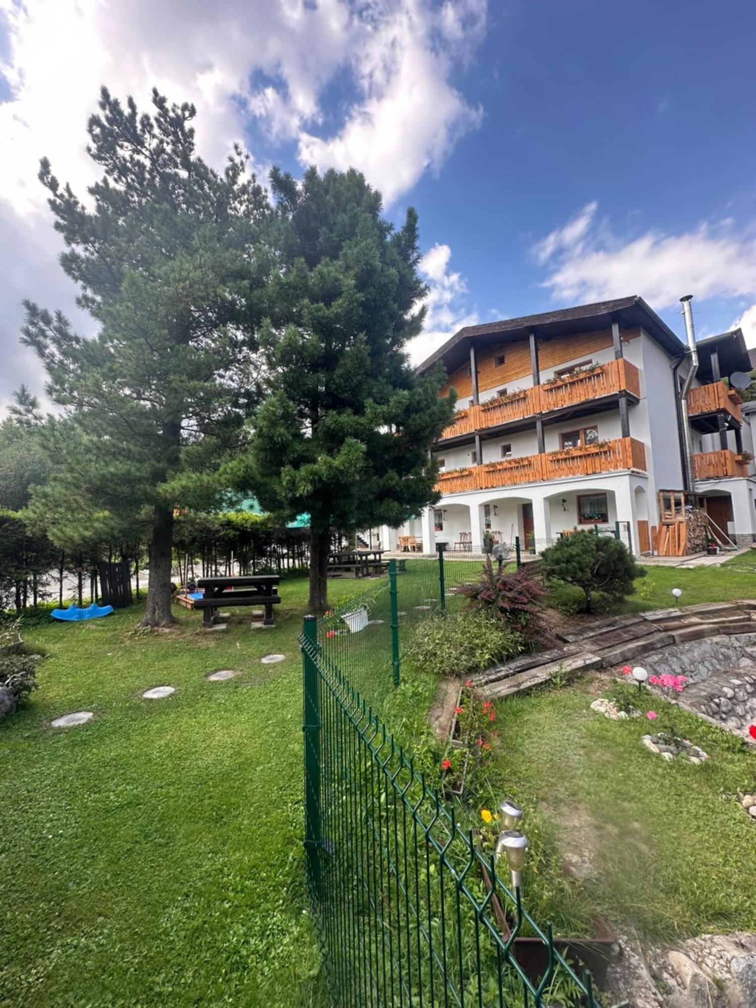 Penzion Pazicky Stará Lesná Exterior foto